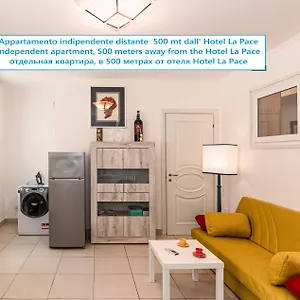 La Pace 3*, Viareggio Itália